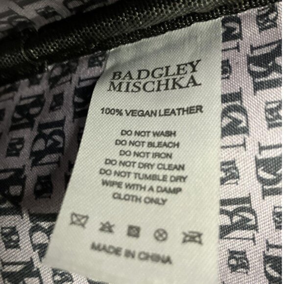 Badgley Mischka Leopard Print Weekender Tote Bag: EUC No Call Outs - Picture 4 of 5